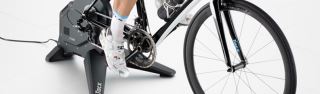 Flux este noul trainer Smart de tip direct drive de la Tacx