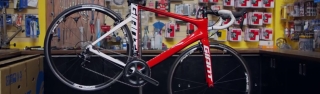Construită manual de Giant – Creând experienţa supremă pe bicicletă