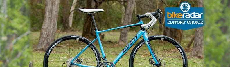 BikeRadar a ales cursiera Giant Defy Disc pentru premiile Editors' Choice!
