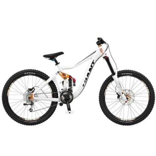 Bicicleta Mountain Bike Downhill GIANT FAITH 1 Alb M